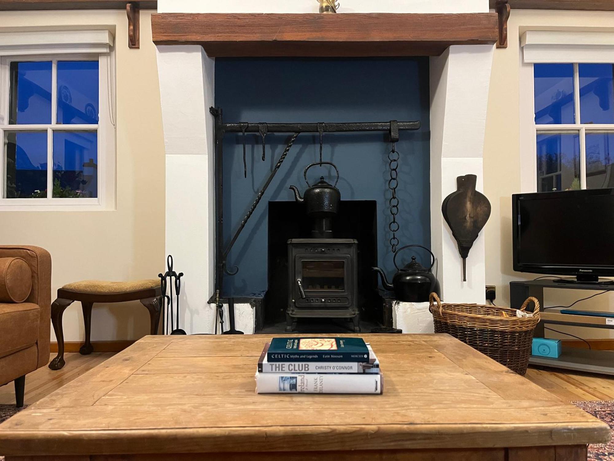 Dunnaglea Cottage, 발린토이 외부 사진