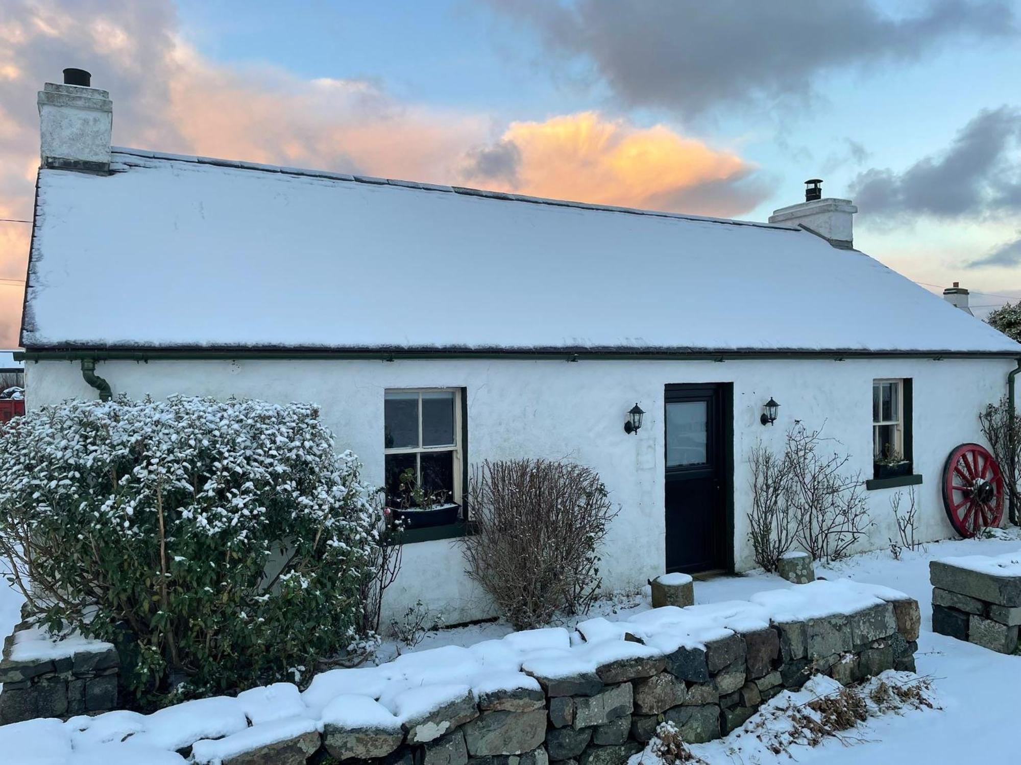 Dunnaglea Cottage, 발린토이 외부 사진